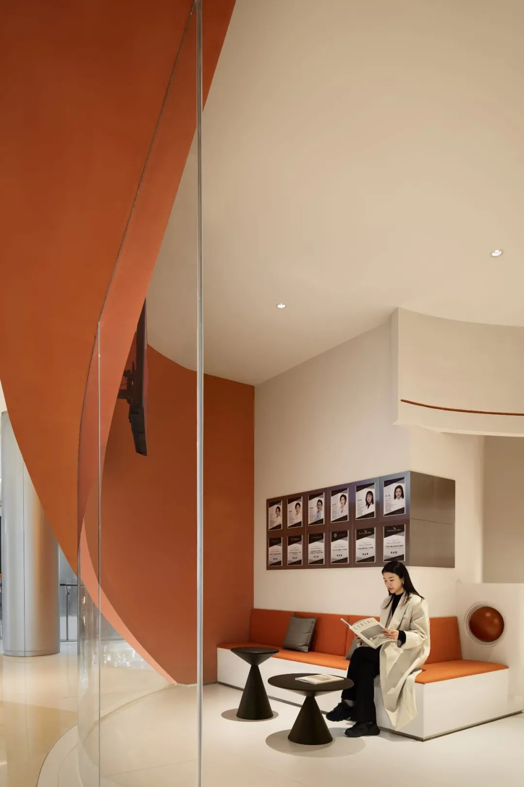 成都颜所美肤诊所西宸天街店设计丨中国成都-7