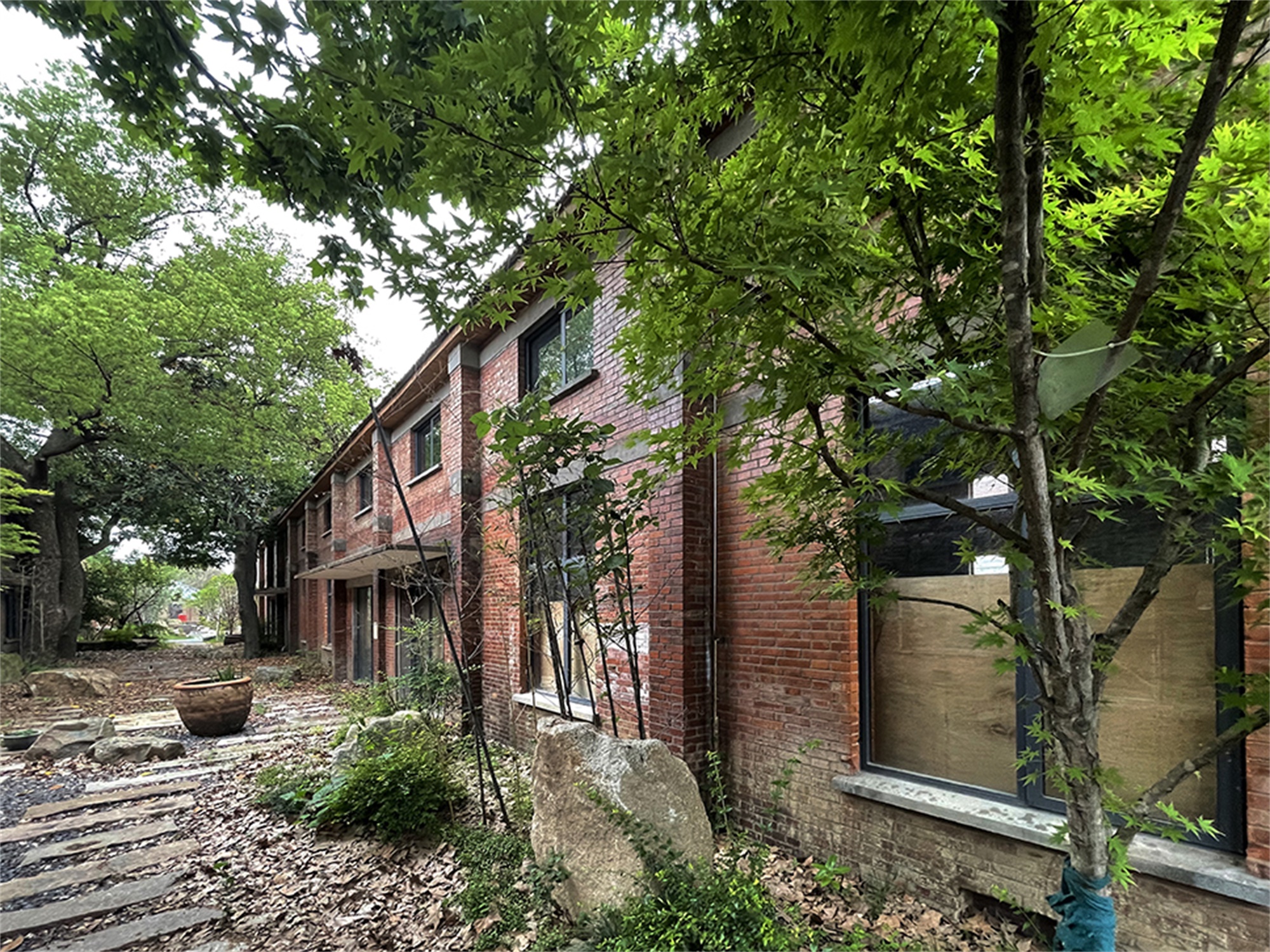 Snow Peak Cafe苏州美罗小奢中心店丨中国苏州丨KiKi建筑设计事务所-9