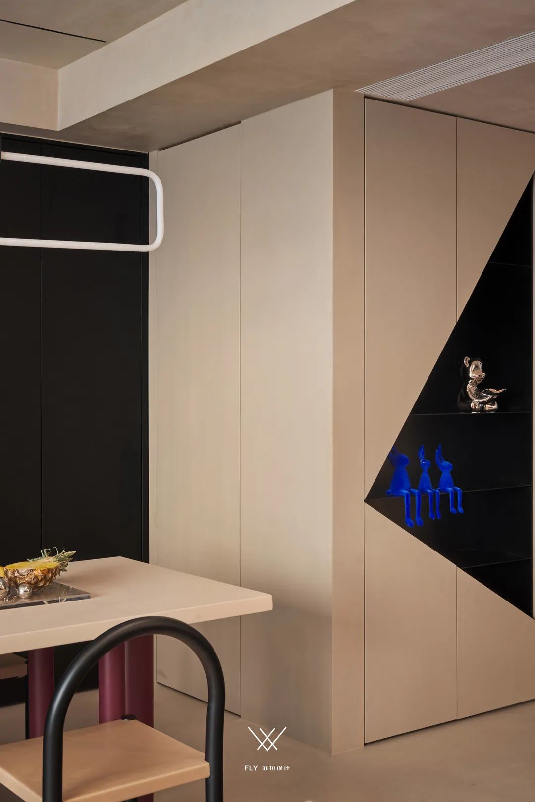 跃层空间的艺术共融 · 89 方菲拉设计之家丨中国杭州-38