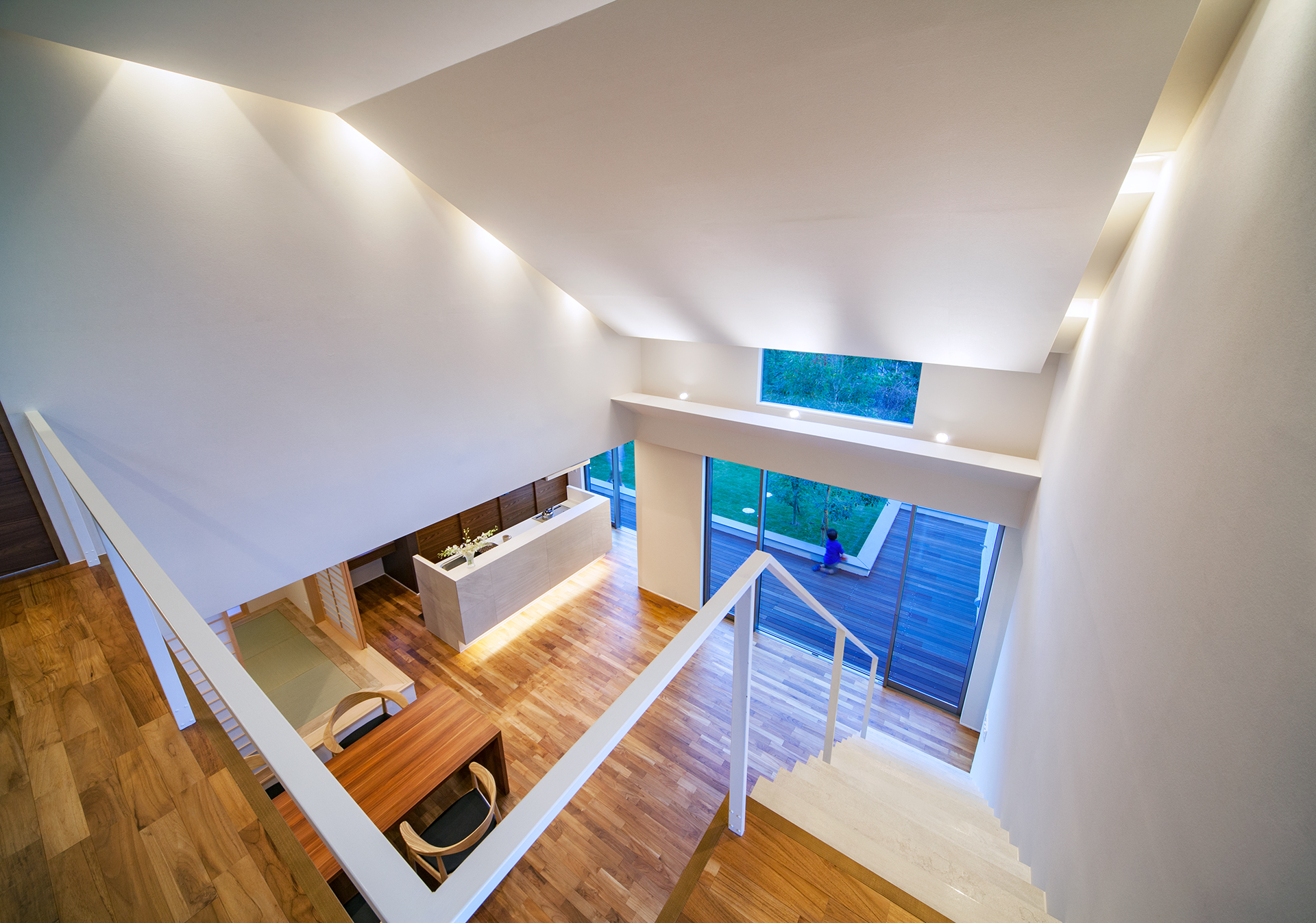 i3-House“山顶造型”－悬崖与风的自然共生-39