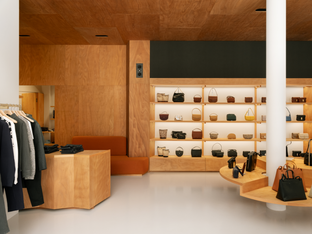 瑞典首家 A·P·C· 门店丨瑞典斯德哥尔摩丨OSO 建筑事务所-11