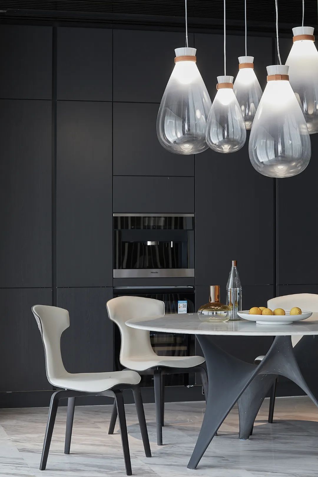 李玮珉打造的中原极简豪宅,诠释和谐生活意境-12