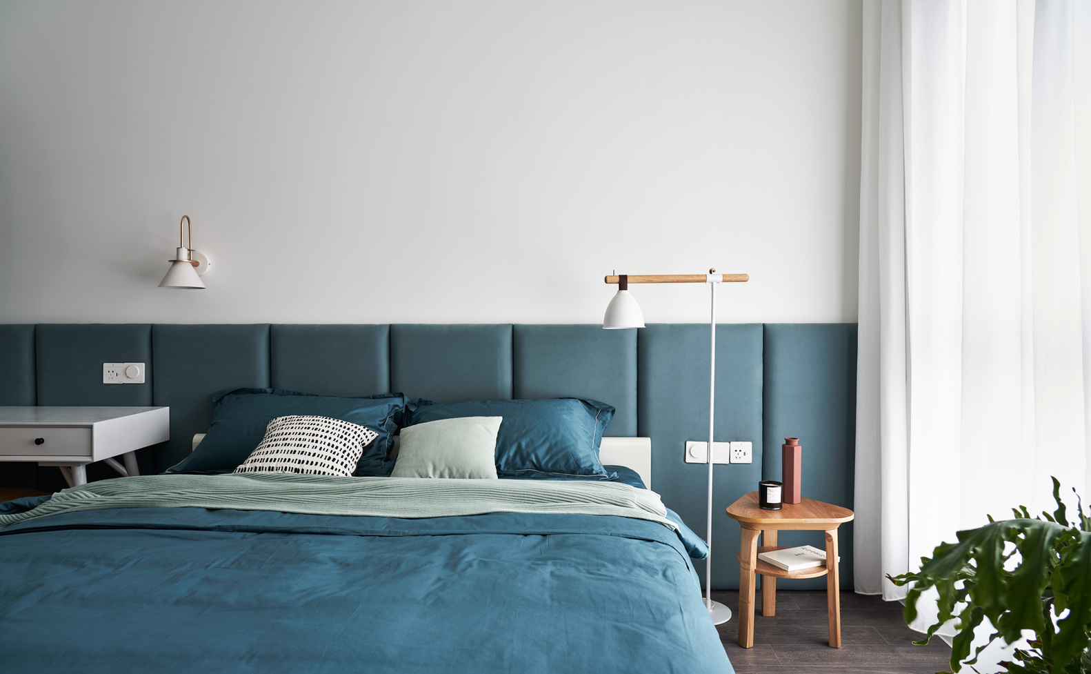 北京 Starburst House 的倾斜天花板挑战-72