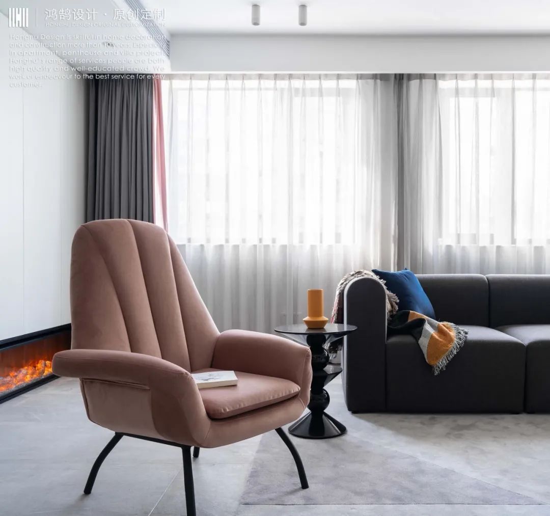 现代轻奢婚房，120㎡黑白灰++ 糖果色混搭设计-18