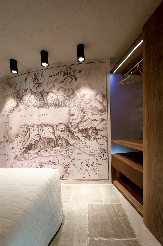 加尔达湖畔私人别墅 | 斯巴达式度假胜地-15