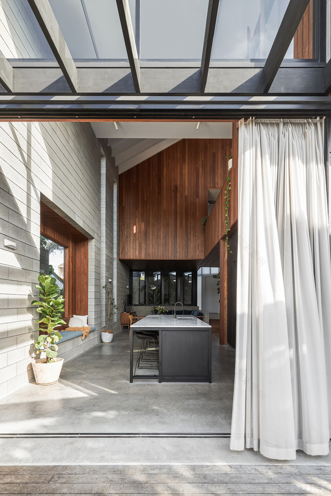 Tin Lizzie House · 黄金海岸的现代简约海滨住宅丨澳大利亚黄金海岸-6