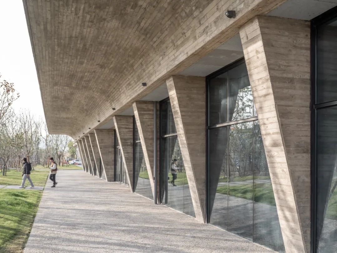 中国美术学院良渚校区丨中国杭州丨非常建筑-70