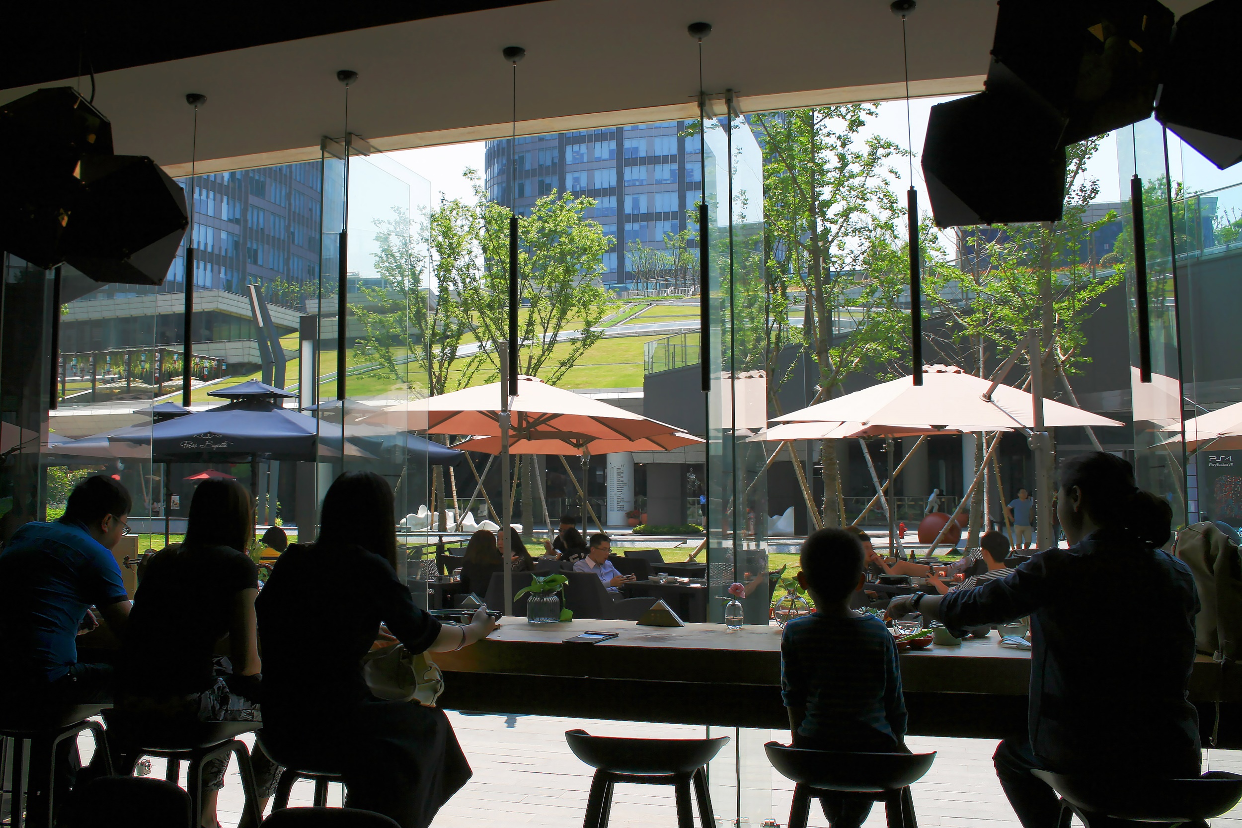 URBAN FARM – 自然都市让生活更美好，上海绿地中心 徐汇绿地缤纷城 / 日建设计-21