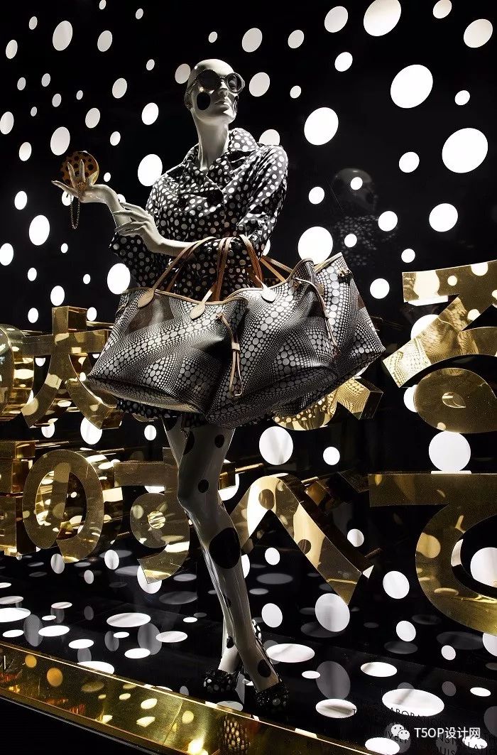 YAYOI KUSAMA设计Louis Vuitton纽约旗舰店橱窗-19