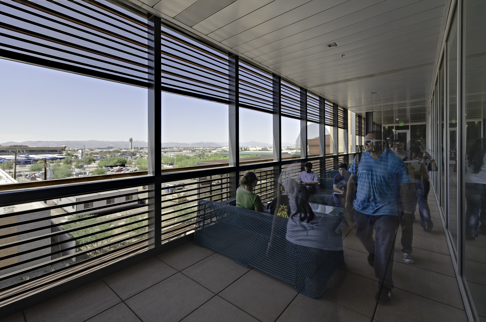 凤凰城 GateWay 社区学院 | 创新建筑融入城市更新-69