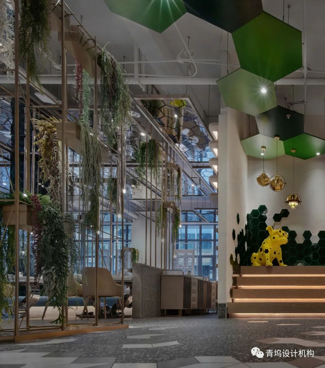 沈阳红樱桃·欢乐餐厅——伊振华打造童话般的森林小丑天堂-13