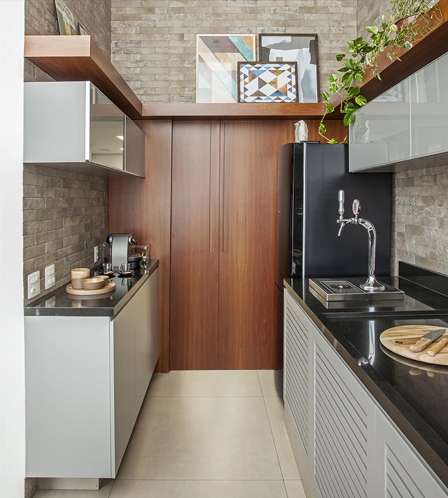 巴西卡约瓦公寓 | 木质与现代的完美结合-3