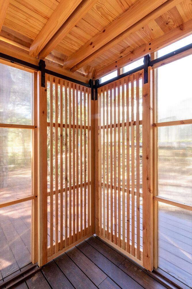 悬浮的木质雕像丨Patina Garden Studio-10