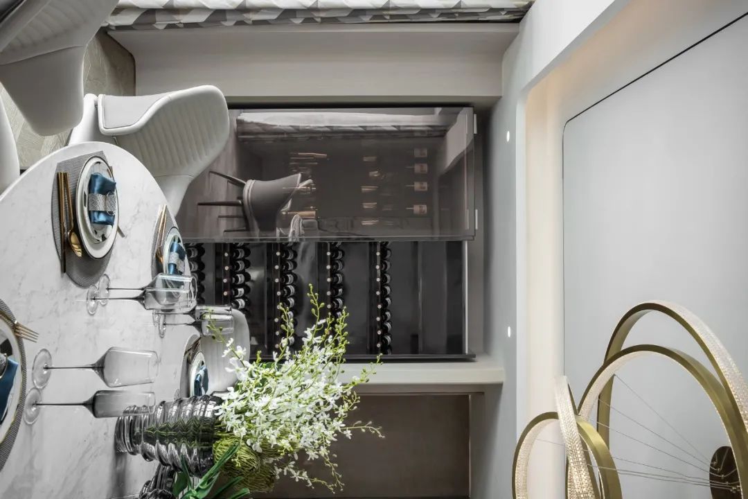 厦门 IOI 棕榈天峰豪宅 | 现代简约与生活艺术的完美融合-40