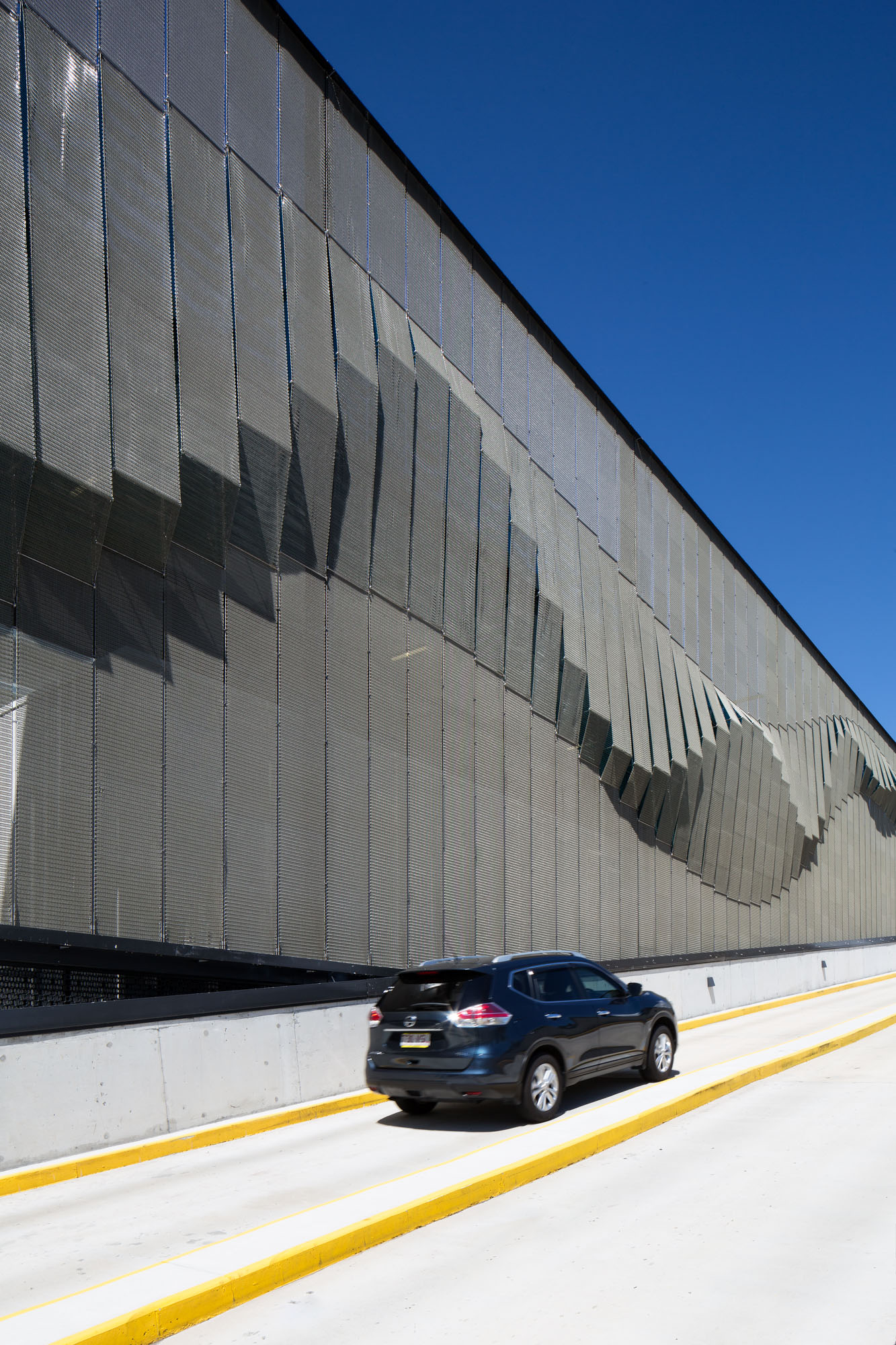 pacific fair carpark facade-11