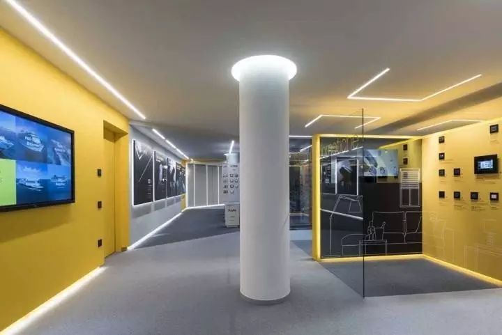 【59期】11月28最新精品零售空间设计-22