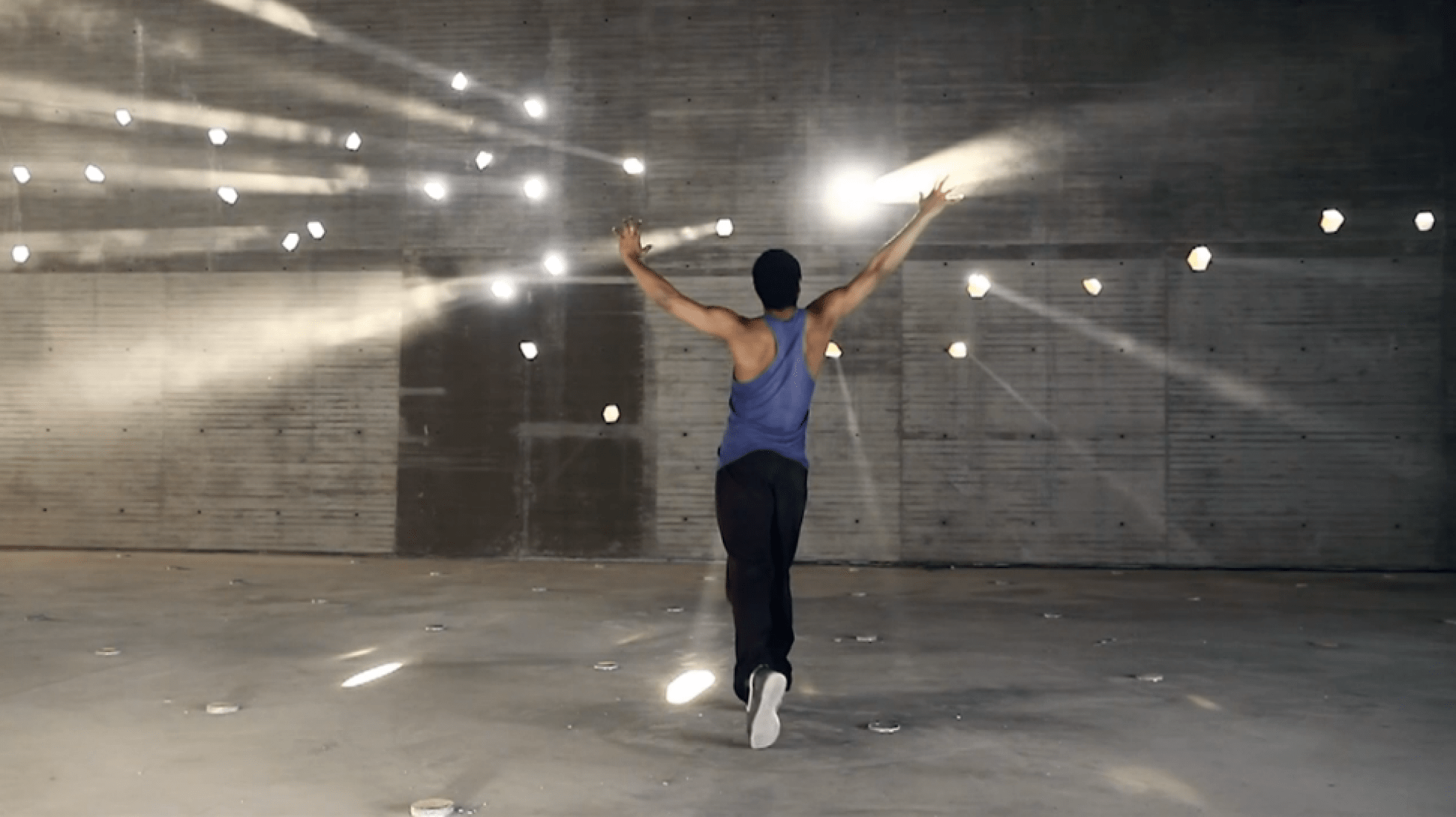 “Première”视频投影项目丨西班牙丨Taller de Casquería（Elena Fuertes等）-24