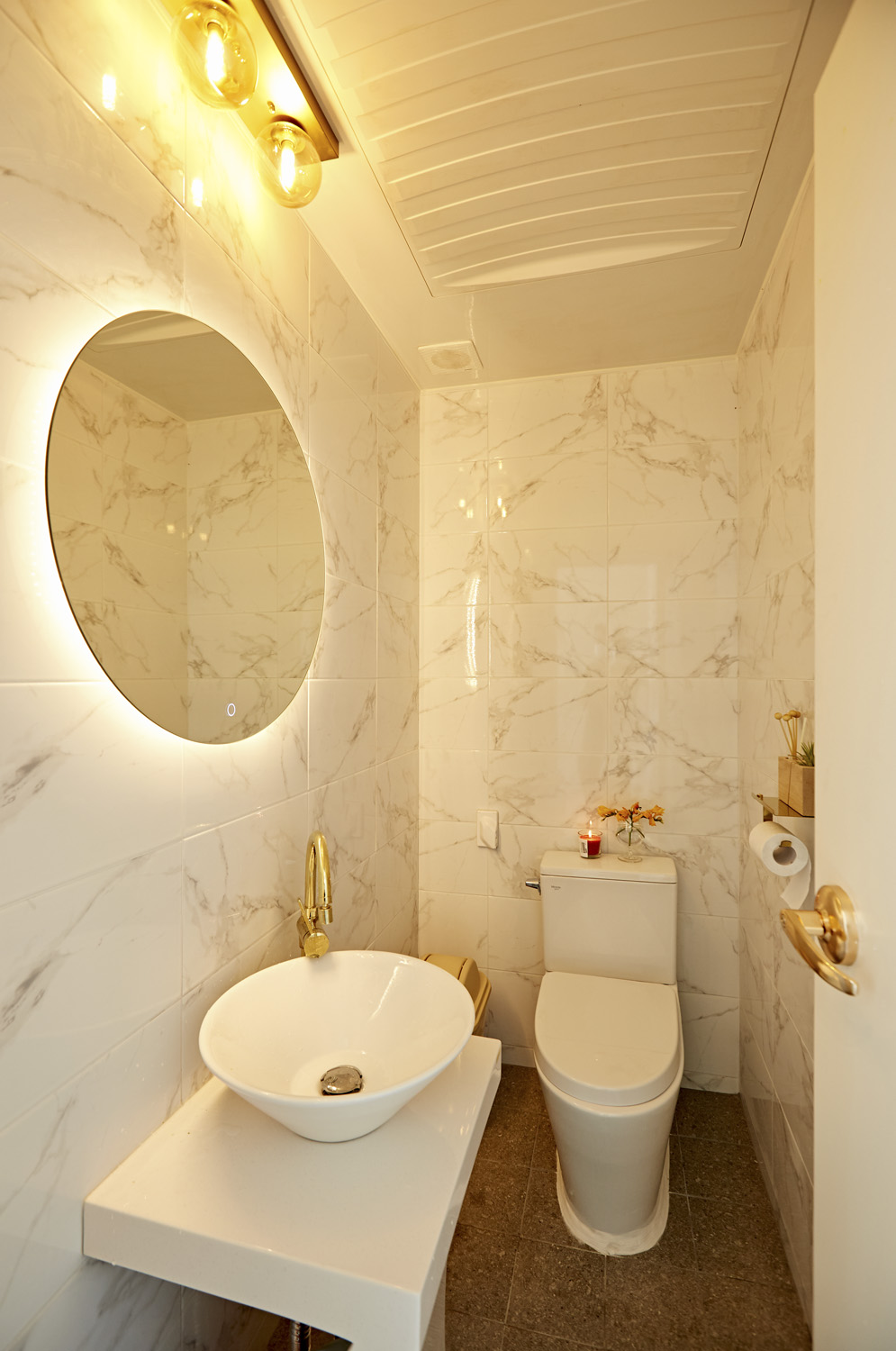 18 坪卡啡因的现代时尚 | 极简与舒适的完美融合-15