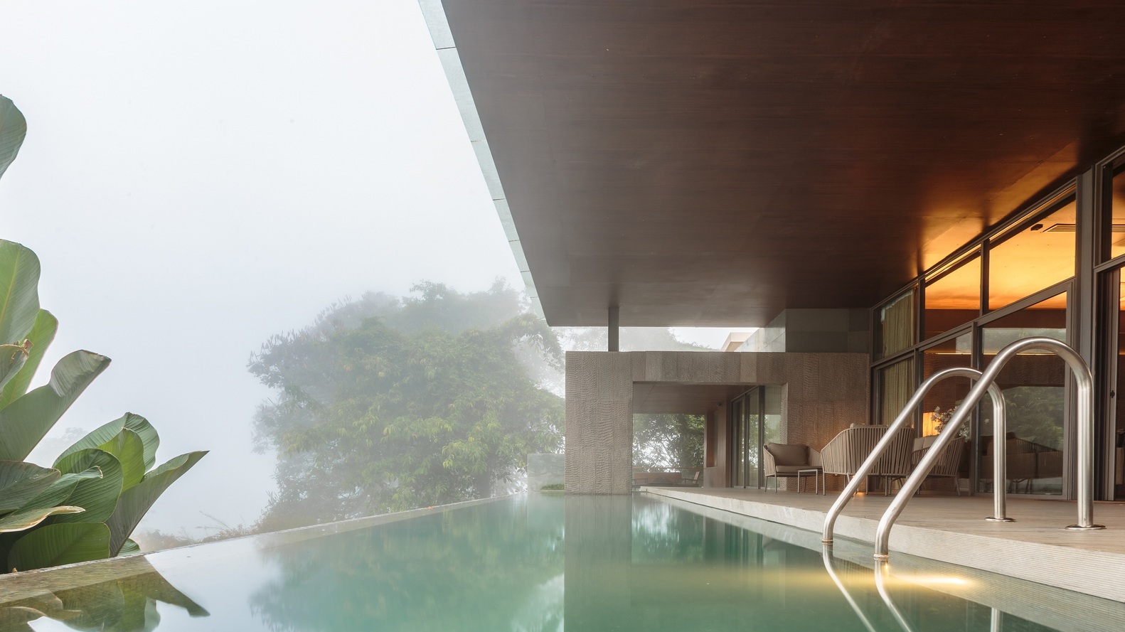 印度小山上的家-5