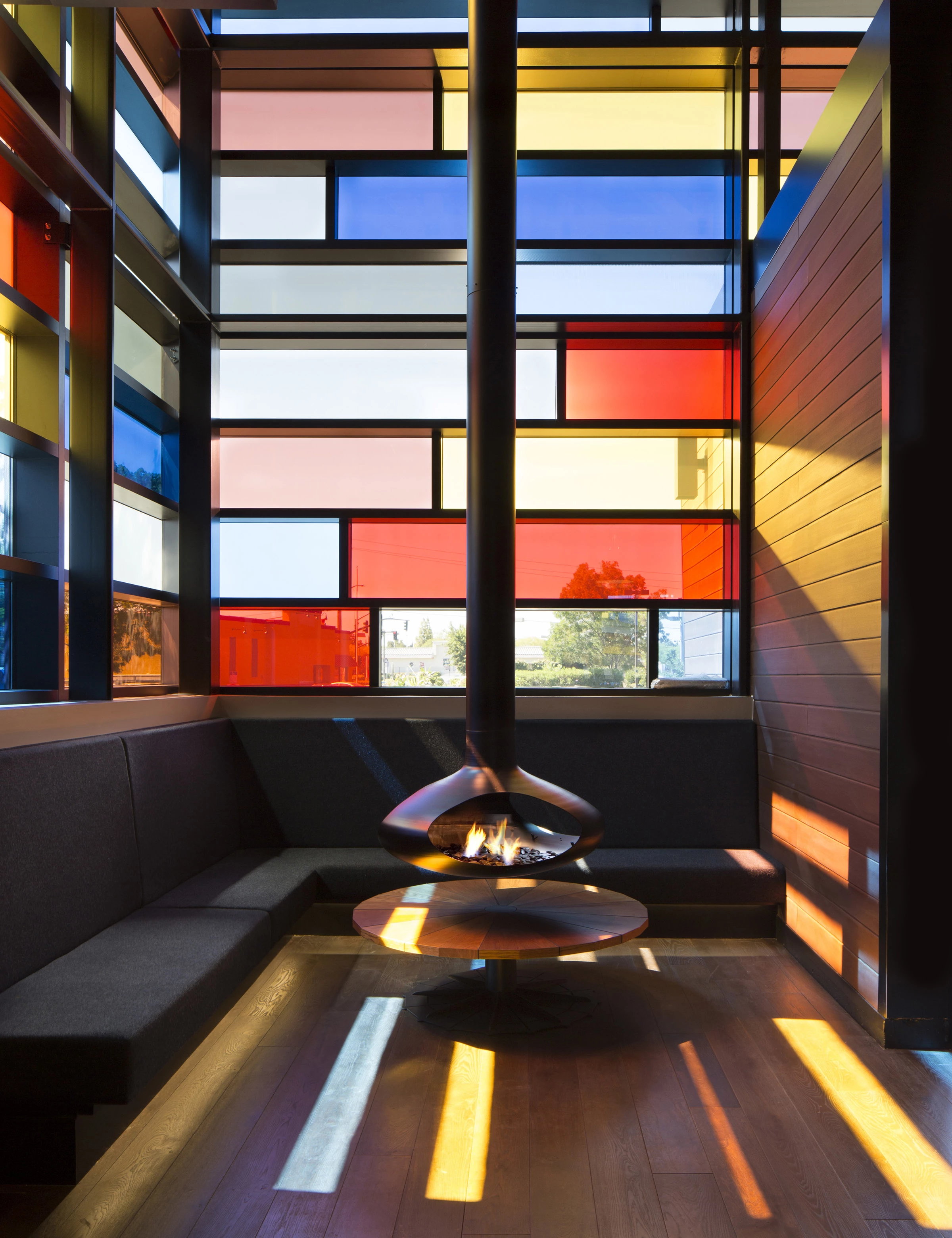 加州 Stones 博彩大厅，融合西部与亚洲元素的精致赌场设计-14