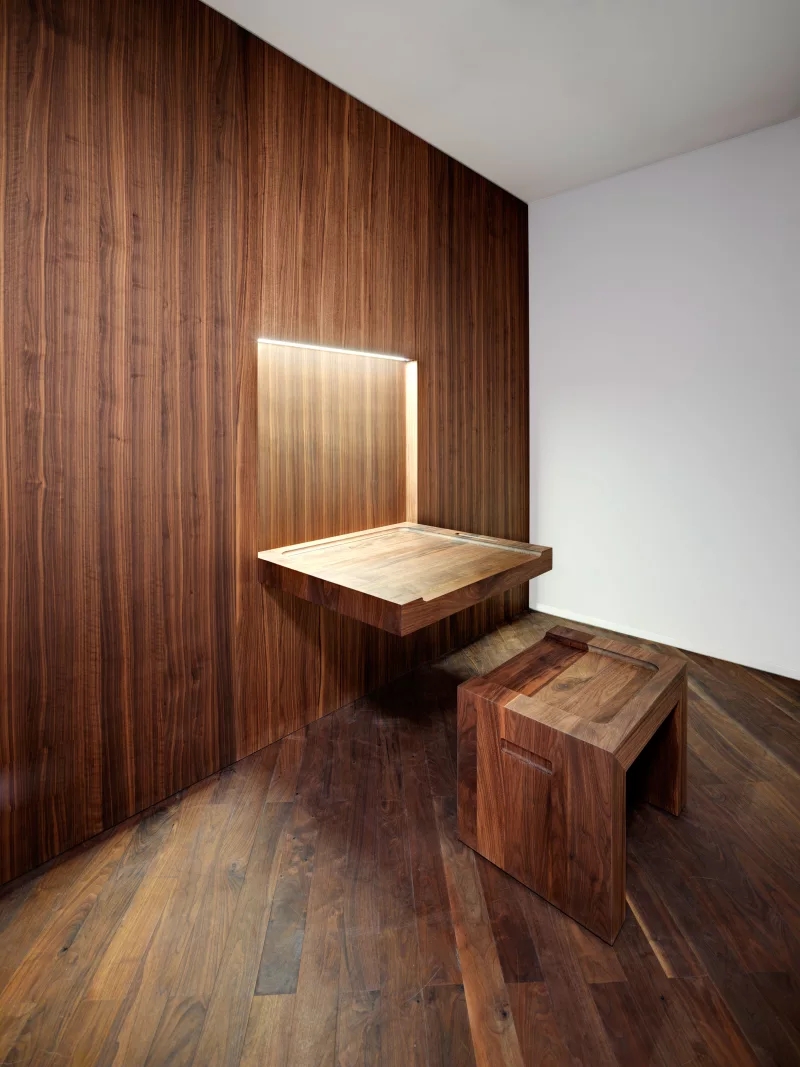 已有建筑中新空间的挖掘：镂空天花板，打造满溢阳光的中庭医学中心-15