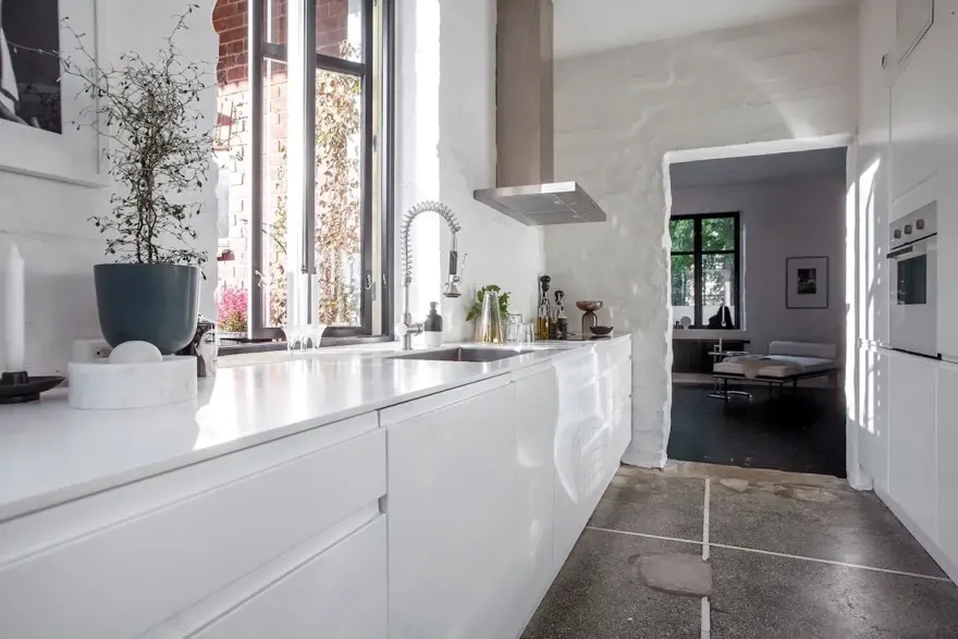 地下室变客厅,独特设计点亮小空间-10