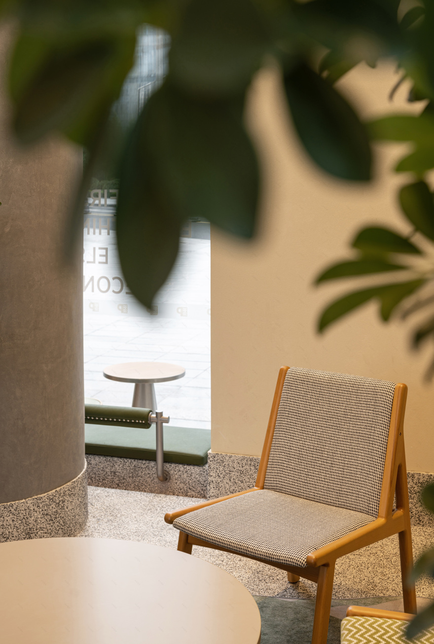 Peet‘s皮爷咖啡重庆 IFS·共享山城丨中国重庆丨UND 设计事务所-20