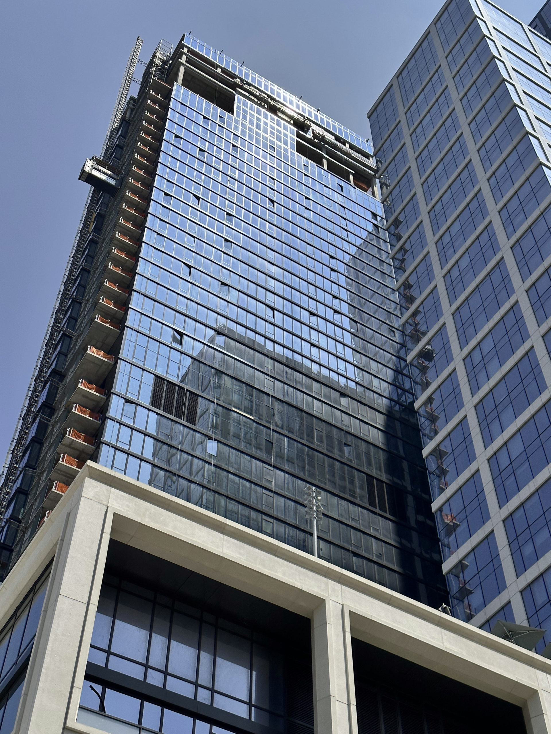 606 West 30th Street's Glass Façade Nears Completion in West Chelsea, Manhattan - New York YIMBY-13