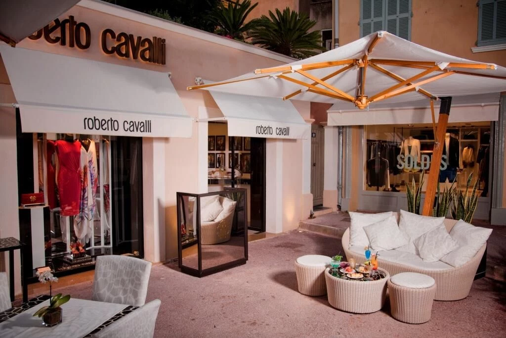 法国圣特罗佩兹 Roberto Cavalli Caffe 旗舰店-10