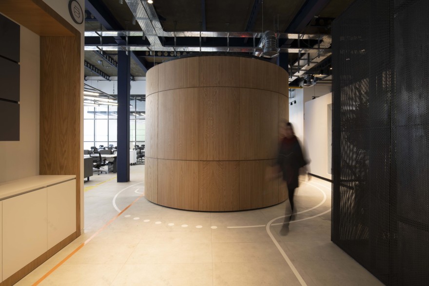 Private Office Headquarters / Persian Garden Studio-13