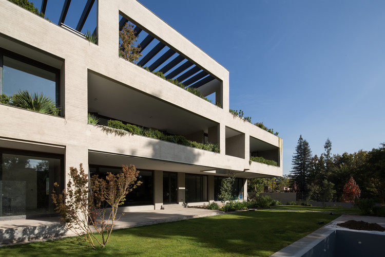 安第斯山脚下的混凝土庄园-9