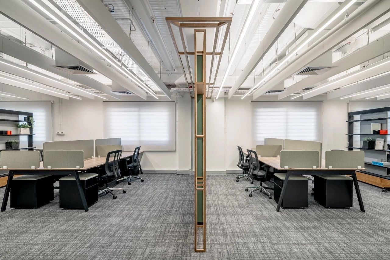 美学聚场娱乐办公设计-59