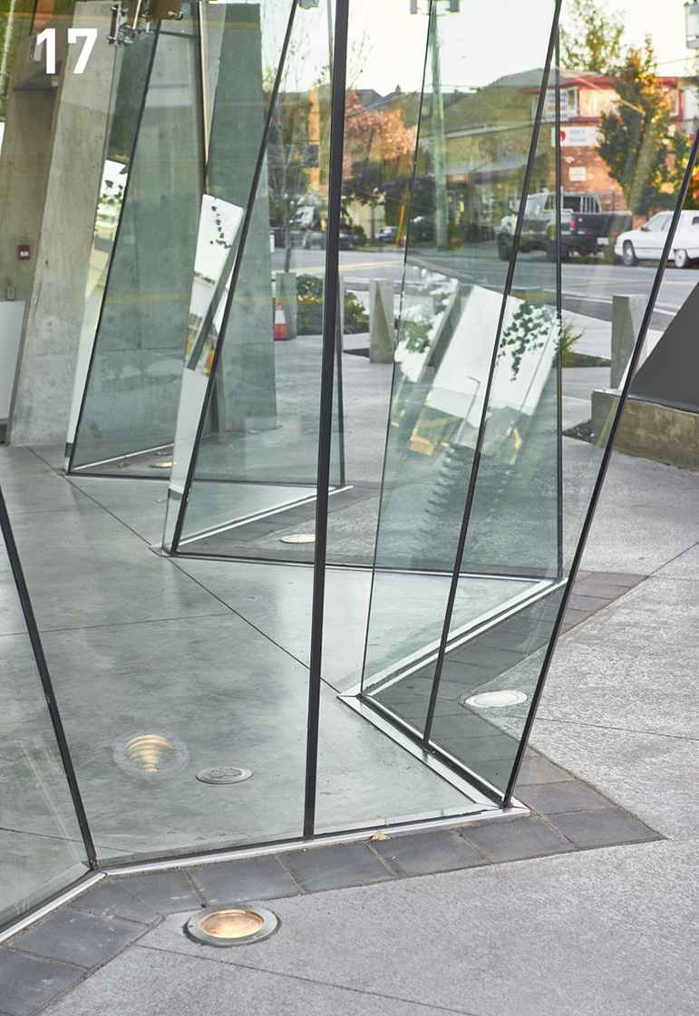 Tudor House酒类商店,加拿大 / GBL Architects-19