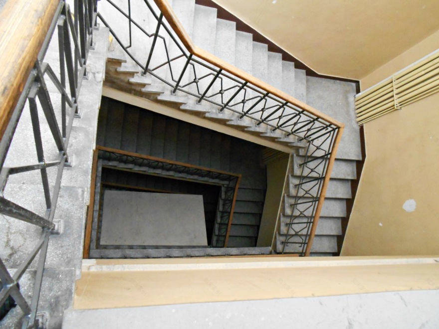 华沙Chmielna 9号建筑丨波兰华沙-26