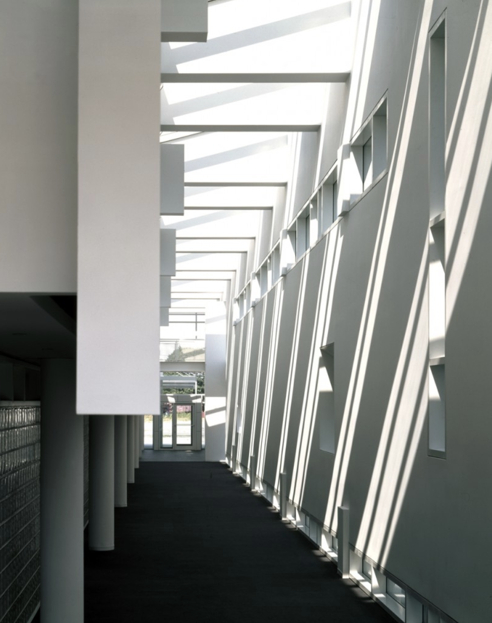 Swissair North American Headquarters Richard Meier-10