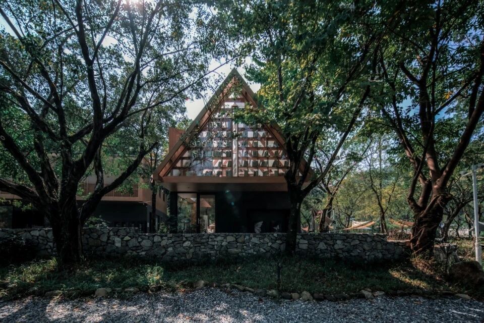 蝶的森林民宿丨中国广州丨广州城外建筑设计有限公司-38