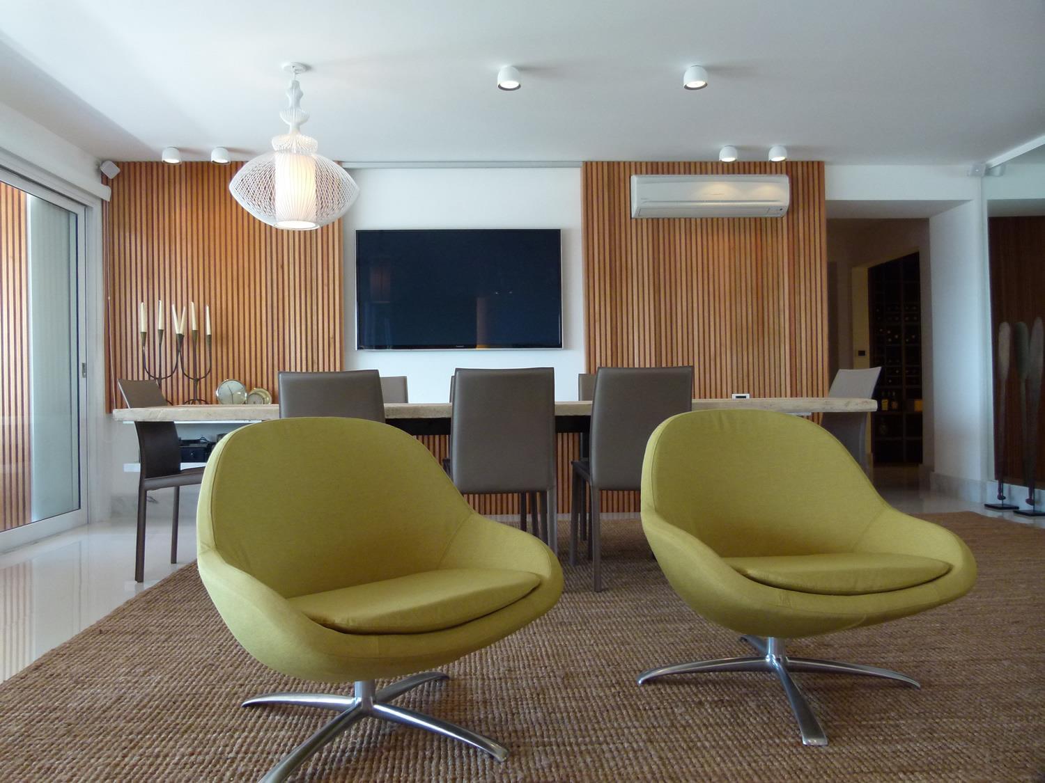 乌拉圭 Punta Del Este 的木结构公寓设计-5