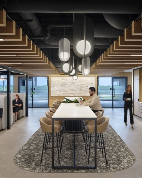 丨美国丨Ware Malcomb