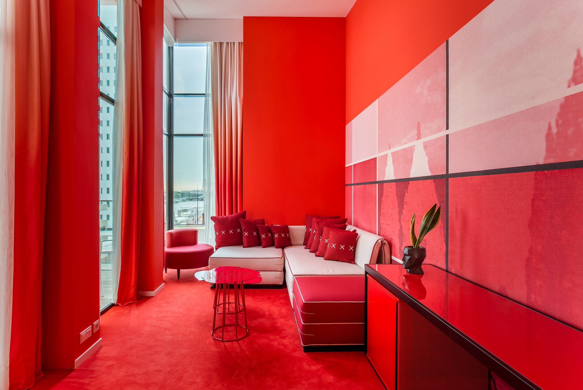 Hotel Room Mate Bruno / Teresa Sapey + Partners-27