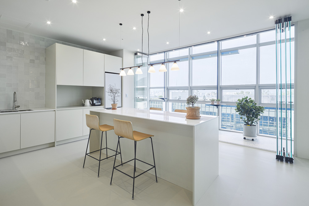 现代简约风 36 平米办公空间设计-4