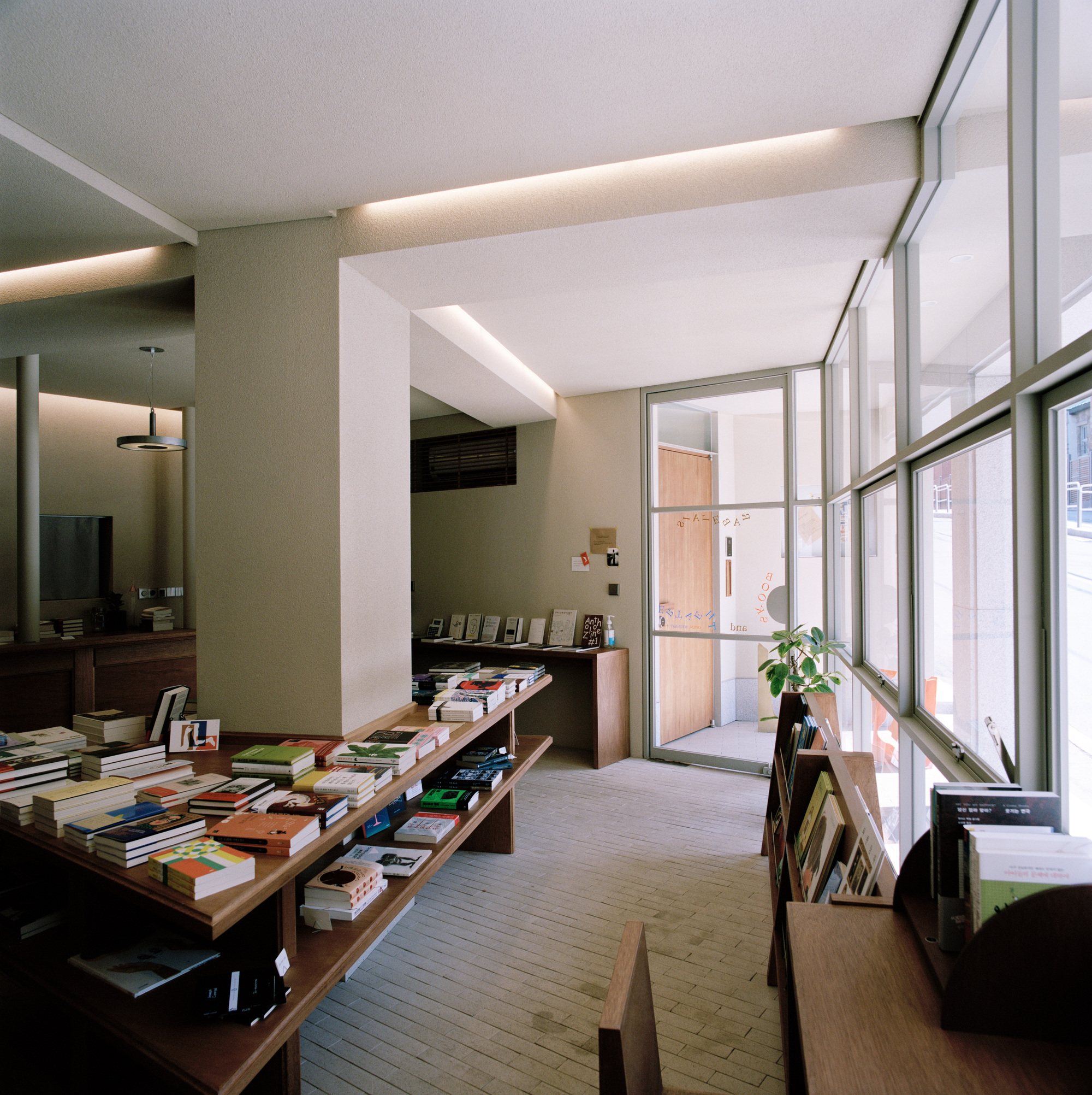 拉伯雷书籍与剧院丨韩国首尔丨IWMW-15