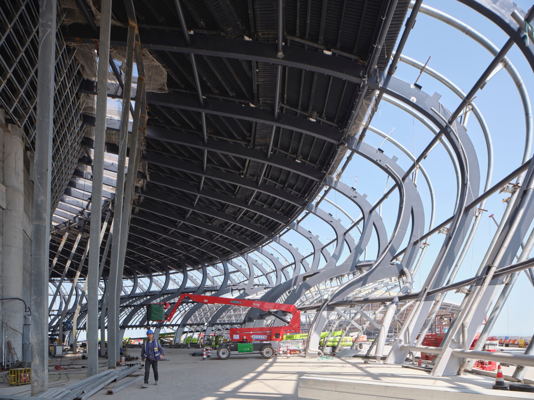 粤港澳大湾区体育中心即将完工 / Zaha Hadid Architects-72