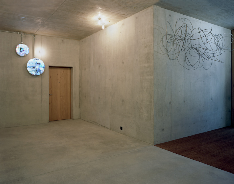 直通内外的混凝土公寓楼——赫尔佐格和德梅隆-6