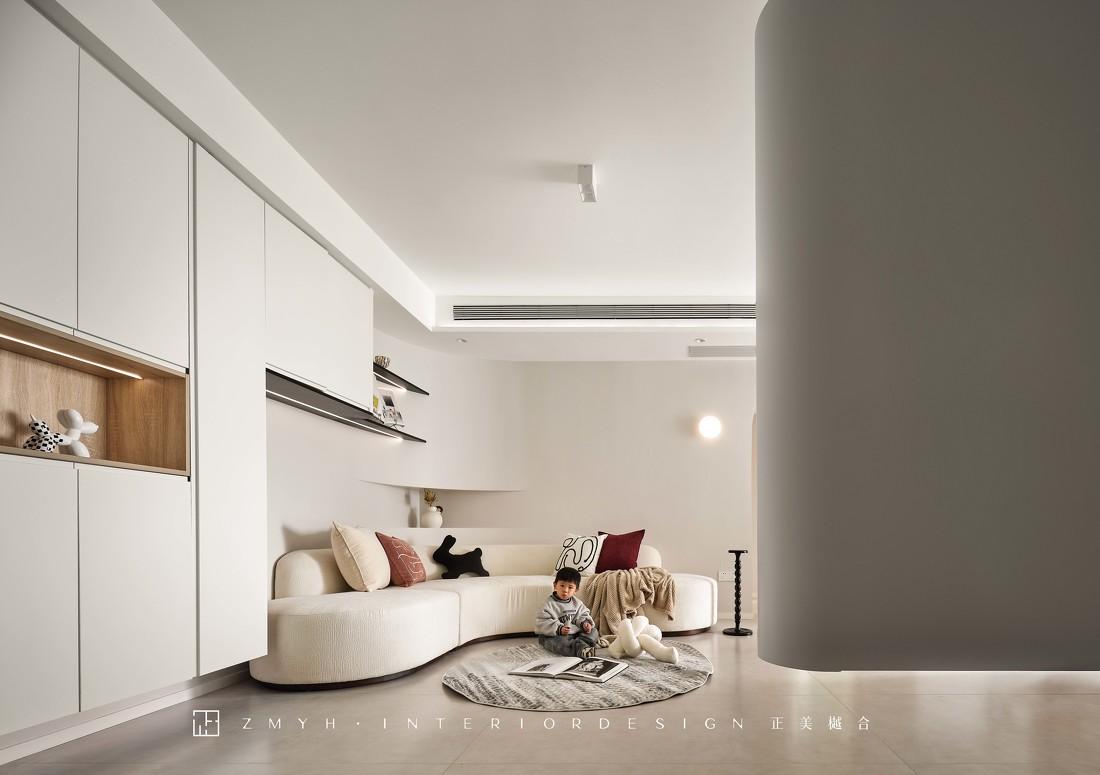 原木色+拱形元素的三口之家-12