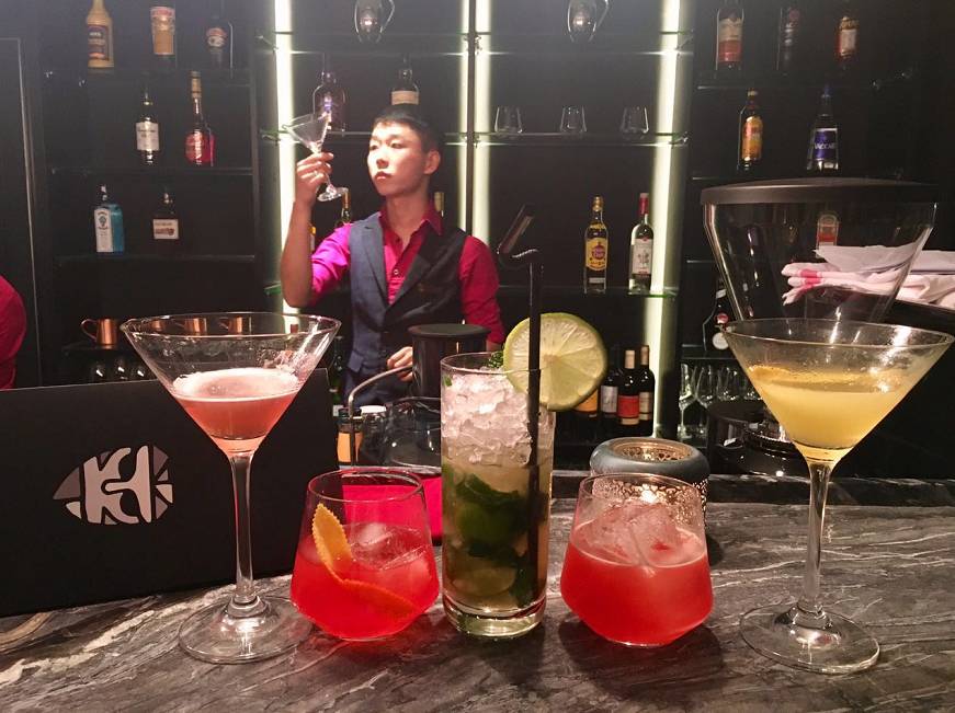 偶遇名人，成为演员，人生最好的遇见就是住这里-11