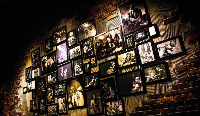 爵士旋律世界——复古工业风音乐酒吧设计-12