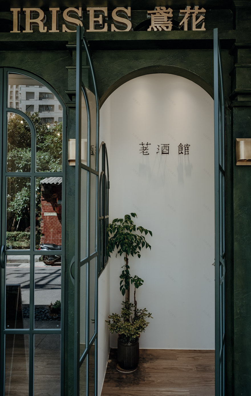 II FIORAIO IRISES鳶花歐式花店-10