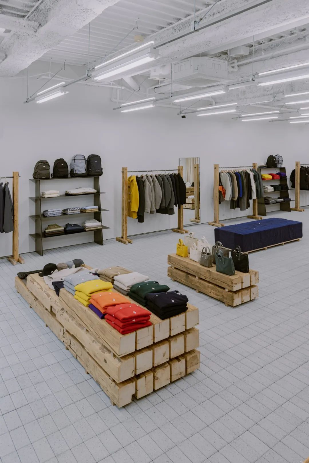 Danton 东京原宿旗舰店丨日本东京丨小大建築設計事務所-57