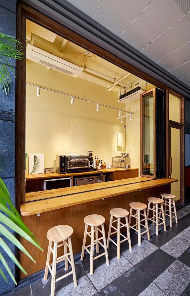 四坪小空间，打造独具特色的咖啡馆-13