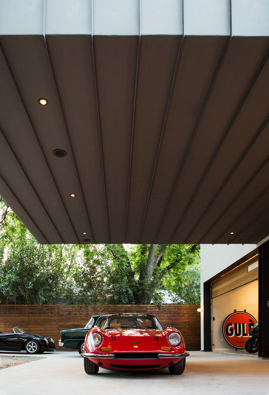 AUTOHAUS  Matt Fajkus Architecture-25